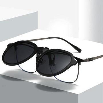 新款潮流兒童墨鏡夾片TR鏡框偏光鏡片夾太陽鏡男女同款圓框眼鏡