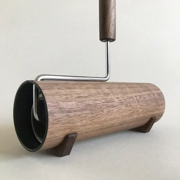 讓清潔變得有趣的地毯清洗機 胡桃