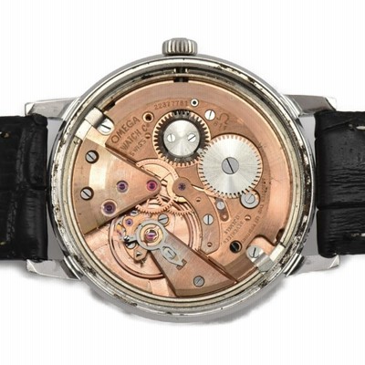 オメガ　ビンテージ　シーマスター600　純正風防Ω　手巻きメンズ腕時計　稼働品 オメガビンテージシーマスター600純正風防Ω手巻きメンズ腕時計稼働品