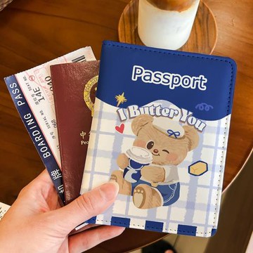 黃油小熊護照夾證件包保護套多功能卡包出國旅行便攜收納機票