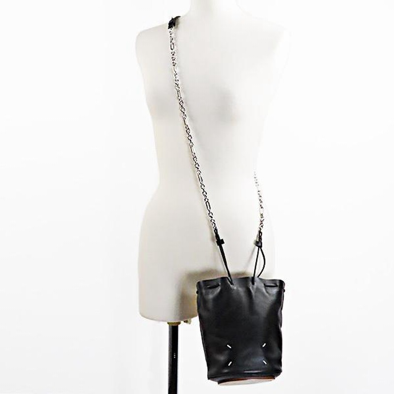 Maison Margiela メゾンマルジェラ TABI BUCKET BAG S56WG0113 P3001 T8013 ショルダーバッグ  バケットバッグ 巾着バッグ TABI | LINEブランドカタログ