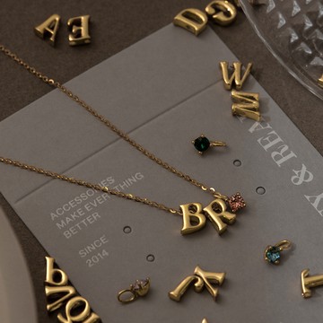 [純銀/可調節設計款/鍍18K金] 金色英文幸運水晶鎖骨鍊 / 26款 / Golden English Alphabet Lucky Necklace