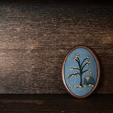 手工刺繡胸針桂花樹下的象