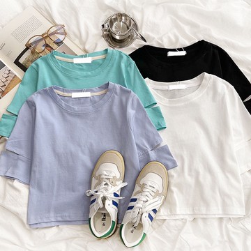 『現貨馬上出+』RENA簡約純色袖口破洞設計感舒適棉質修身顯瘦包邊圓領短袖T恤【R19835】