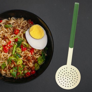 《IBILI》琺瑯漏杓-米綠-- 濾湯杓