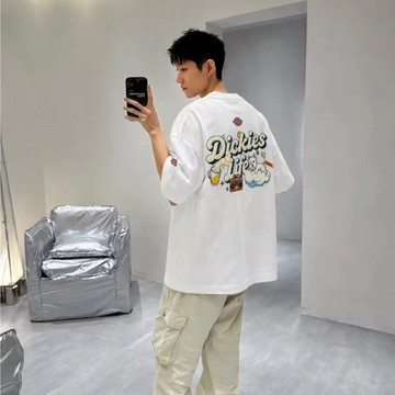 ［FJ select］Dickies 後背雲朵狗狗 印花logo 短T 短踢 寬鬆 落肩 圓領 短袖上衣 男生短袖 情侶