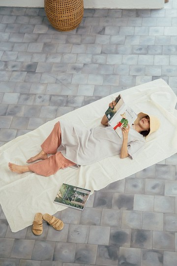 Mulmul 多雲灰色繭形連衣裙