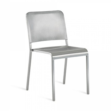 20-06 Stacking Chair 細明椅