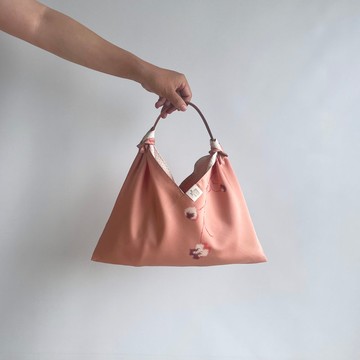 [獨一無二] 帶襯裡的 Azuma 包，手提包大小，絲綢和服面料，粉紅色帶花痴& 棉麻和服面料，淺黃色帶紫色蚊絣風格