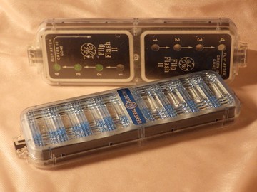 2 件裝 GE General Electric Flip Flash II 復古燈泡適用於底片