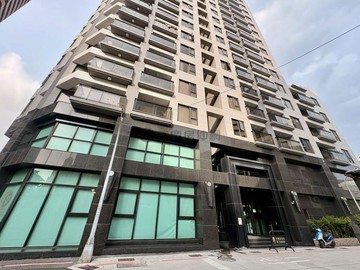 駁二特區愛河畔輕屋齡【馥寓】精緻裝潢2房平車｜高雄市鹽埕區七賢二路