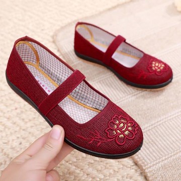 軟底老年鞋春秋女款老北京布鞋舒適防滑老年人小腳33碼奶奶平底鞋