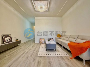 陽明市場~翻新正三房~公寓一樓~免爬梯｜高雄市三民區陽明路