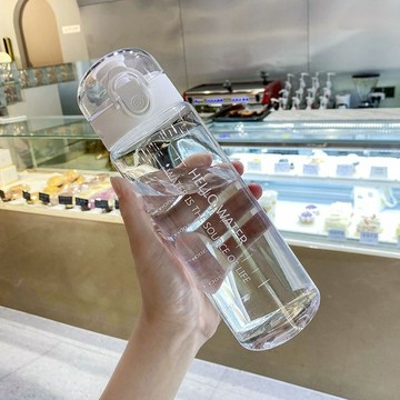 塑膠水杯 780ML 大容量水杯 韓版便攜運動水杯 塑膠杯情侶學生水瓶 隨手太空杯 冷水瓶 咖啡杯 運動隨手杯