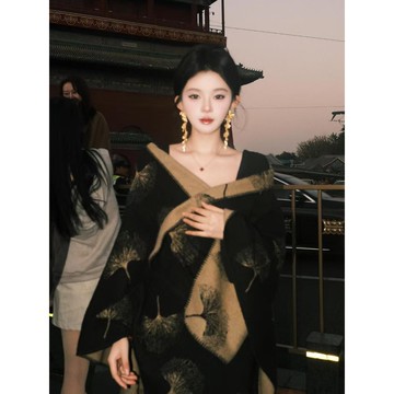 特價💖複古銀杏葉披肩女外搭秋冬民族風旅遊鬥篷保暖圍巾空調房加厚披風 秋冬披肩鬥篷 保暖披風鬥篷  4SBD