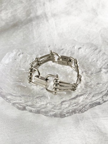 【 日本直送 名牌中古包 】CELINE 賽琳 手鍊 銀色 馬銜扣 vintage 古著 old mmy3k6