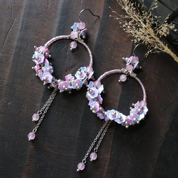 紫色亮片花朵不鏽鋼半形花圈大耳環 耳針 耳夾