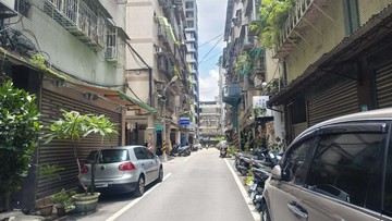 府中捷運一樓店辦｜新北市板橋區重慶路