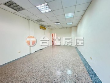 中正路臨路透天店面｜台中市霧峰區中正路