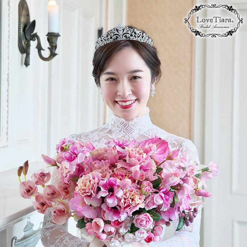 ティアラ 子供用 髪飾り 結婚式 文化祭 コーム 卒業式 ウェディング 