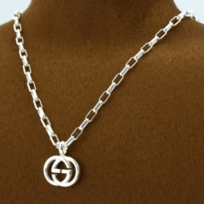 お値下げ❣️GUCCI グッチ クレスト コイン シルバーネックレス お値下げ❣️GUCCI グッチ クレスト コイン シルバーネックレス
