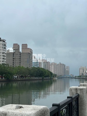 安平商住合一發財金店面(專)｜台南市安平區安平路