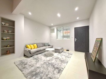 【楠梓興楠全聯】六米活巷整新四房車庫透天｜高雄市楠梓區興盛街