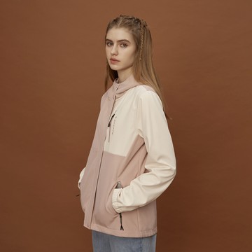 GIORDANO 女裝防潑水拼接連帽軟殼外套-02 磚胚粉紅X陽光卡其