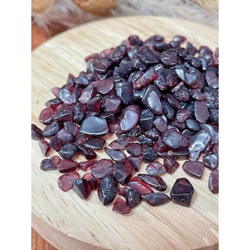 *掘晶*石榴石碎石 純天然無加色 紅石榴石 原石 小碎石 水晶碎石 淨化消磁