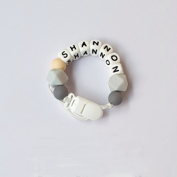 SHANNON 奶嘴鍊夾 / 客製化奶嘴鏈 可套香草奶嘴 (27cm)