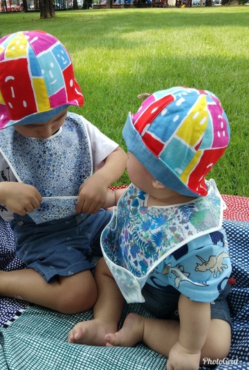 秘密花園  防水布立體圍兜