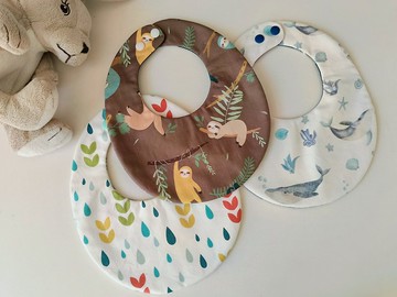 【5日內出貨】樹懶 鯨魚 嬰兒圍兜 寶寶口水巾 彌月禮物 圍兜