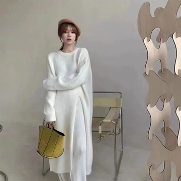 女裝 裙子 裙子連身裙 連身裙 胖mm時尚遮肚洋氣連衣裙秋冬大碼女裝慵懶寬鬆側開叉針織毛衣裙子