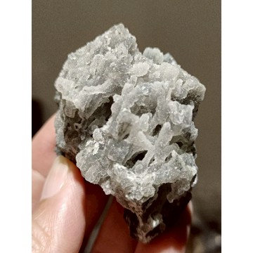 軟糖森林魚眼石又稱毛毛蟲魚眼石