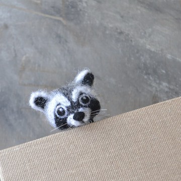 浣熊 3D 書籤 針氈羊毛浣熊複製品 書迷禮物送給女孩