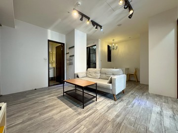 愛河兩房平車｜郡都INN精品宅｜高雄市前金區七賢二路