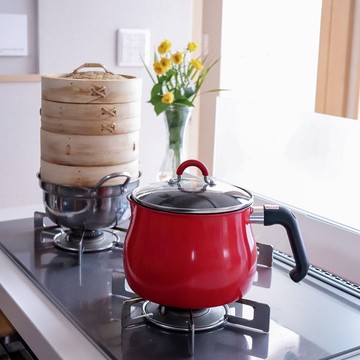 【領券滿額折100】 日本To May和平金屬多功能鍋(紅)