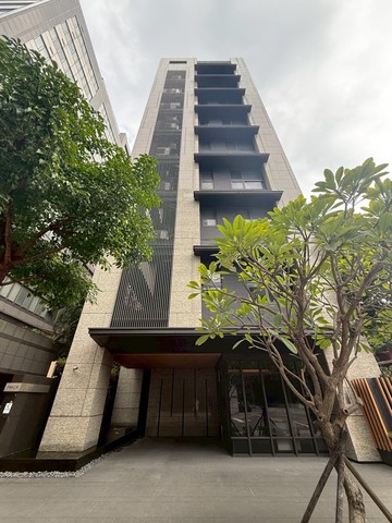 住商陳政宏伊通苑2+1房極美邊間華廈含車位｜台北市中山區伊通街