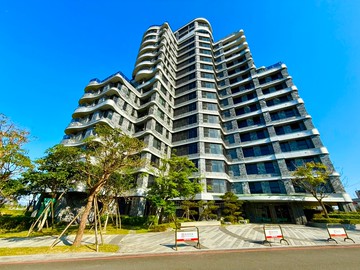 頭城山嶼海頂樓美景倚山面海時尚溫泉大套房~喻婍霖｜宜蘭縣頭城鎮河堤路