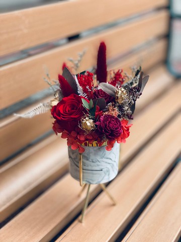 永生玫瑰微景 質感大理石盆花 | 生日 畢業季首選 |台北可自取