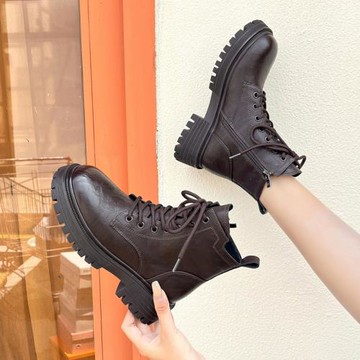 加絨2024靴子女新款歐貨鞋子百搭女鞋女款爆款馬丁靴秋冬短靴女靴