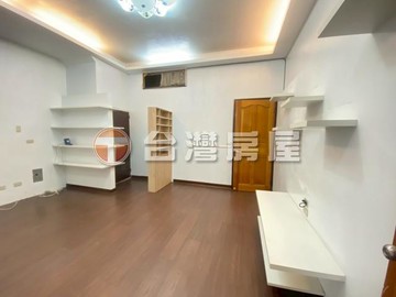 台中梧棲雙面臨路機能佳4樓透天｜台中市梧棲區自強二街