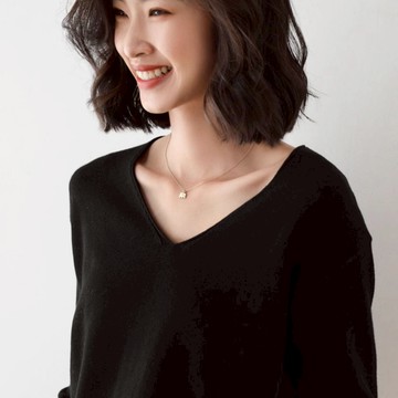 胖胖美依 秋冬上衣 打底衫 V領上衣 保暖內搭 發熱衣羊毛吊帶女新款西裝內搭黑色背心無袖毛衣打底衫TBF07.6744