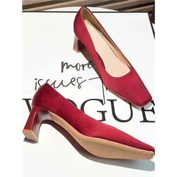 酒紅色緞面旗袍禮服粗跟方頭高跟鞋女2025年新款淺口通勤職業單鞋