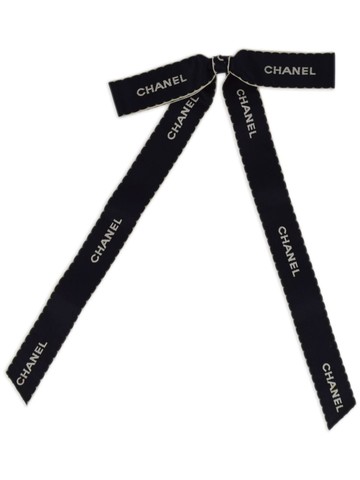 CHANEL Pre-Owned - 1990-2000s bow brooch pin - women - Satin - One Size - Black