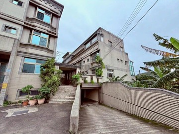 獨家！星都匯旁 ‧ 桂竹庭院採光四房透天		｜新竹縣竹東鎮頭重埔