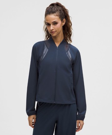 Mesh-Ventilated Tennis Jacket Size XXXS