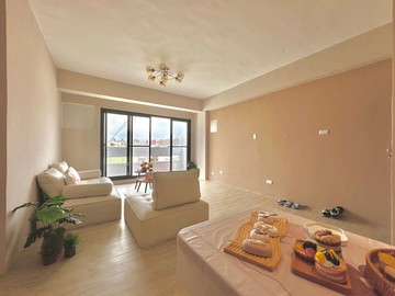 華鳳特區｜經武商圈｜時尚翻新三房美寓｜高雄市鳳山區北平路