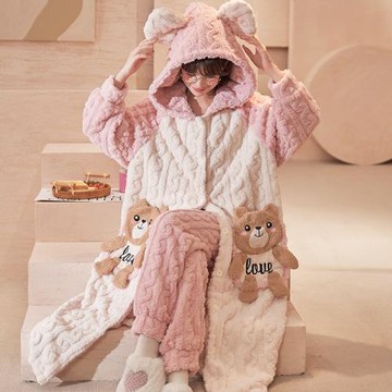 睡衣女連帽冬季加厚珊瑚絨套裝小熊少女睡袍法蘭絨家居服秋冬款