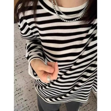 松弛感條紋正肩長袖T恤女秋季慵懶風寬松中長款外穿打底針織上衣